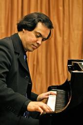 20080604161626-marcos-souza.jpg